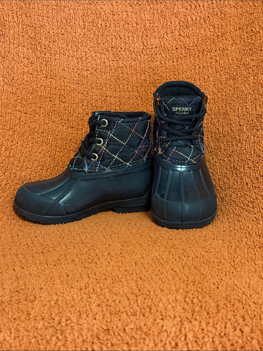 Kid Sperry Black Quilted Lace-Up Duck Boots with Rainbow Stitching size 7M